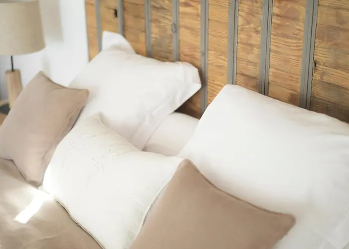 Gasthuis Escons Domaine De Charme Saint-Sulpice-sur-Leze