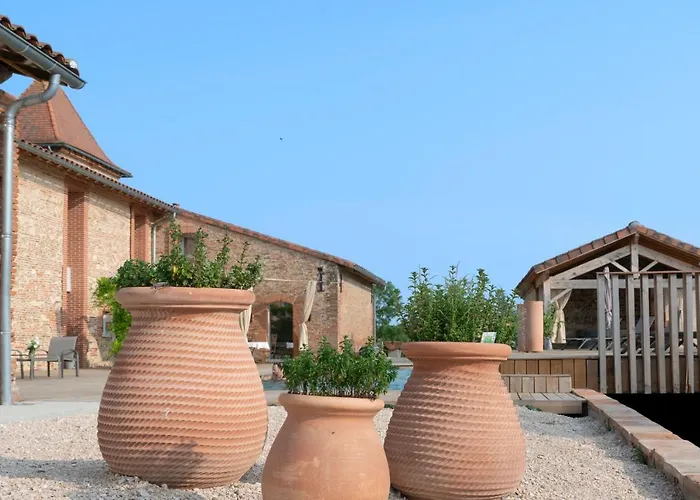 Escons Domaine De Charme 3*