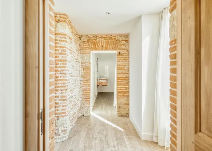 Escons Domaine De Charme 3*