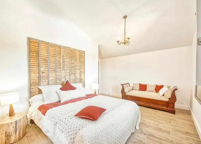 Escons Domaine De Charme Vendégház Saint-Sulpice-sur-Leze